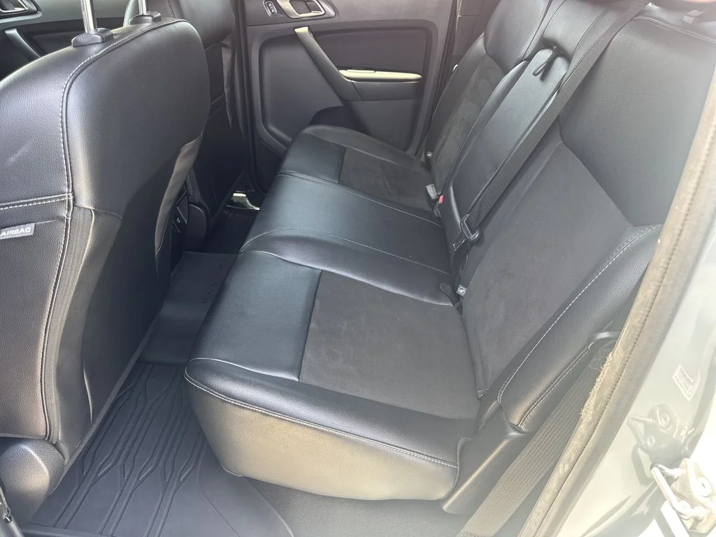 Used 2023 Green Ford XLT image 20