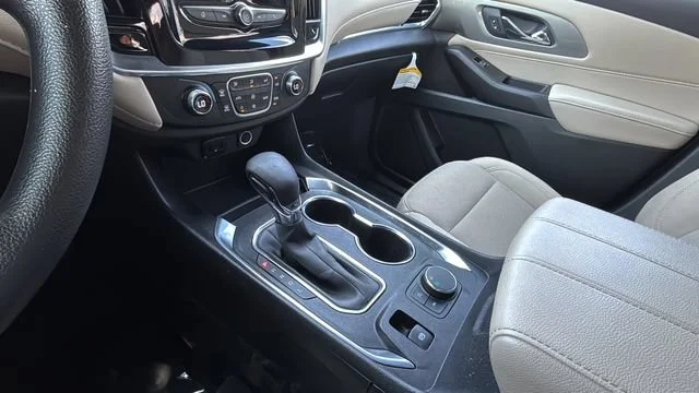Used 2023 STERLING GRAY METALLIC Chevrolet LS image 14