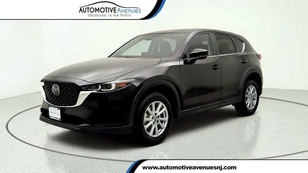 2023 Mazda CX-5 S Select Package Auto AWD's photo