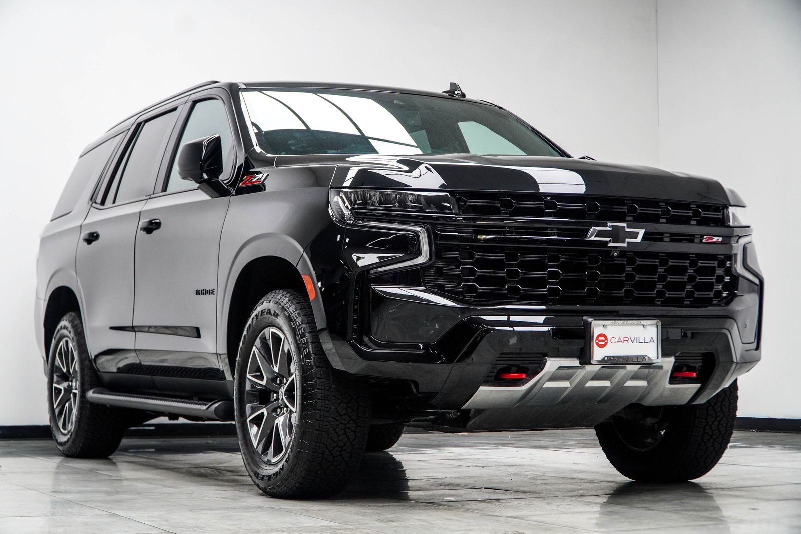 Used 2023 Black Chevrolet Z71 image 4