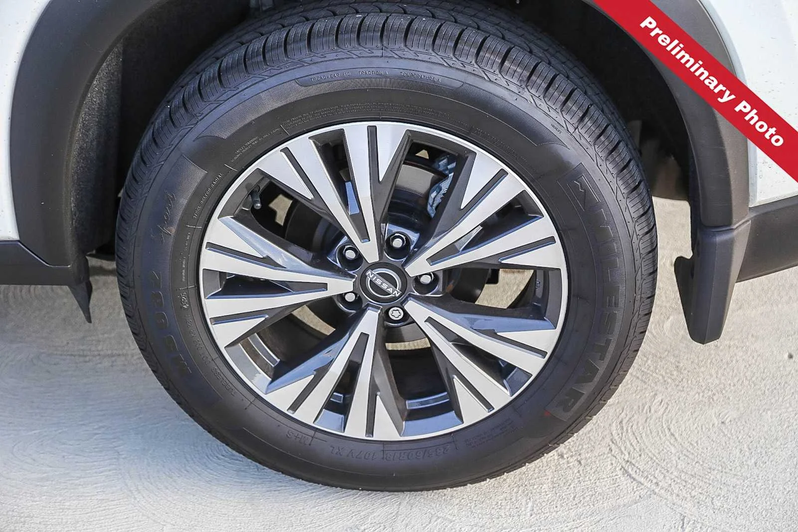 Used 2023 Pearl White Tricoat Nissan SV image 10