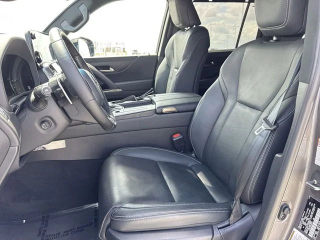 Used 2024 Gray Lexus 600 Luxury image 11