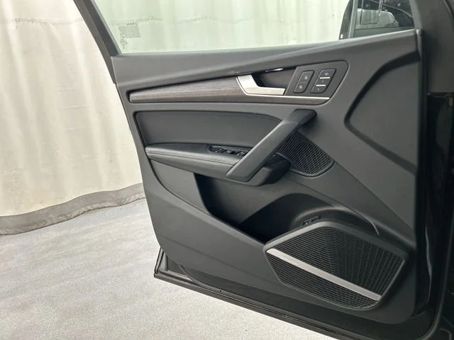 2024 Audi Q5 Premium Plus - Photo 18