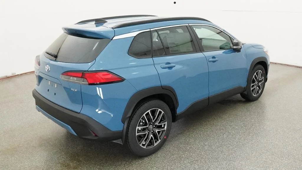New 2026 Cavalry Blue Toyota XLE image 19
