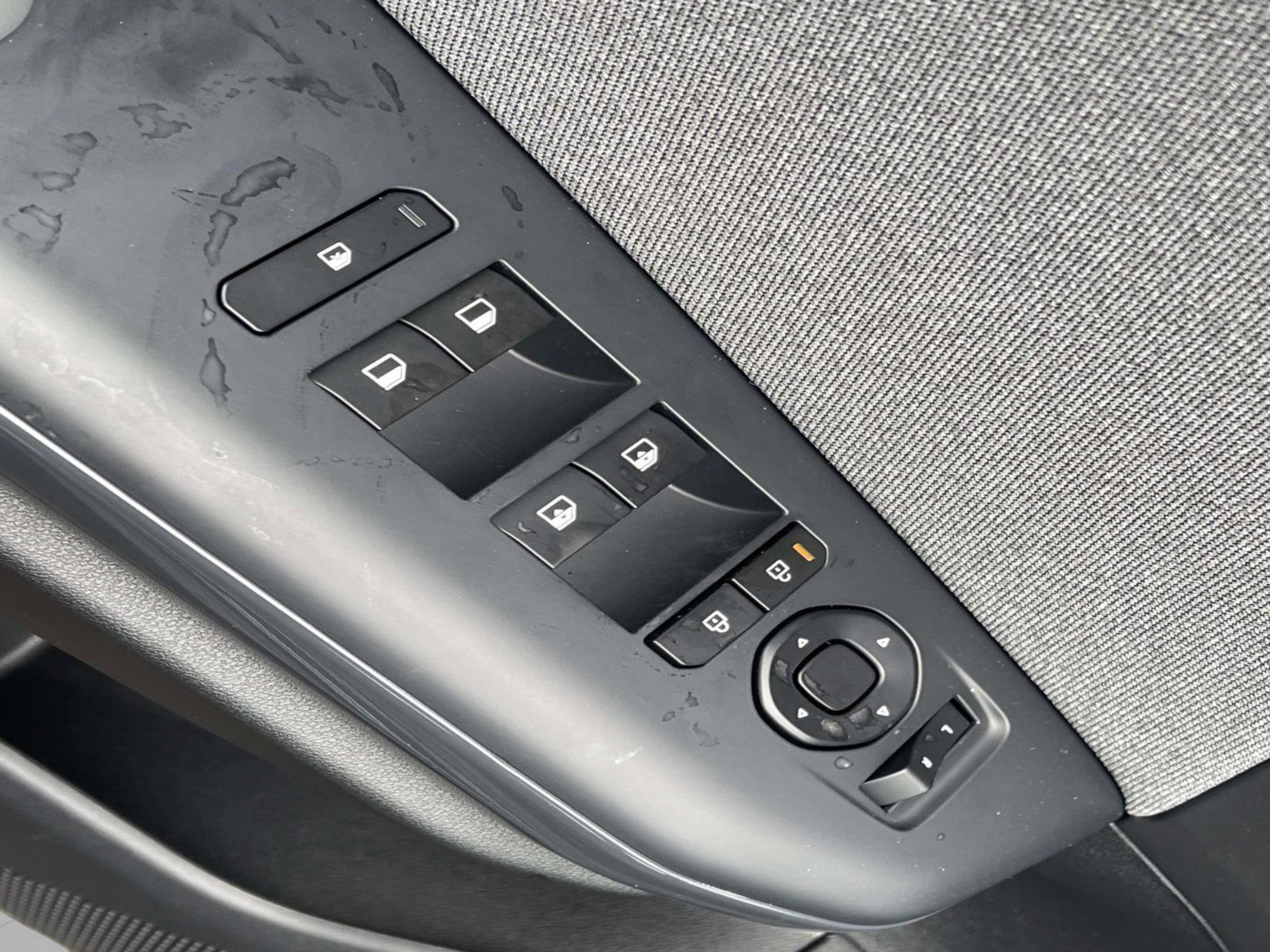 New 2025 Interstellar Gray Kia EX image 21