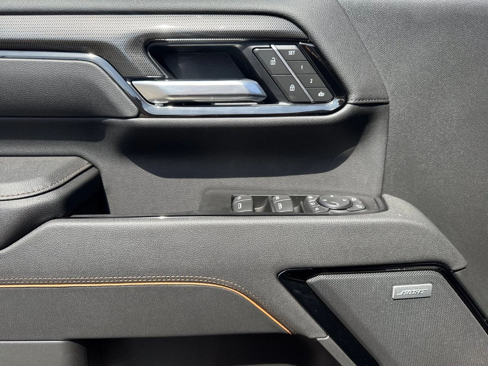2026 GMC Sierra 2500HD AT4 - Photo 17