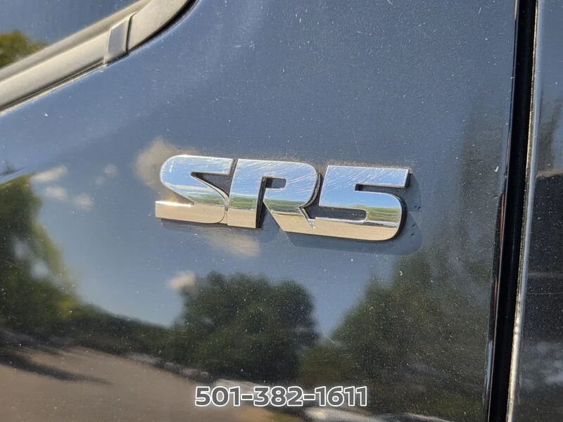 Used 2018 Midnight Black Metallic TOYOTA SR5 DOUBLE CAB 6