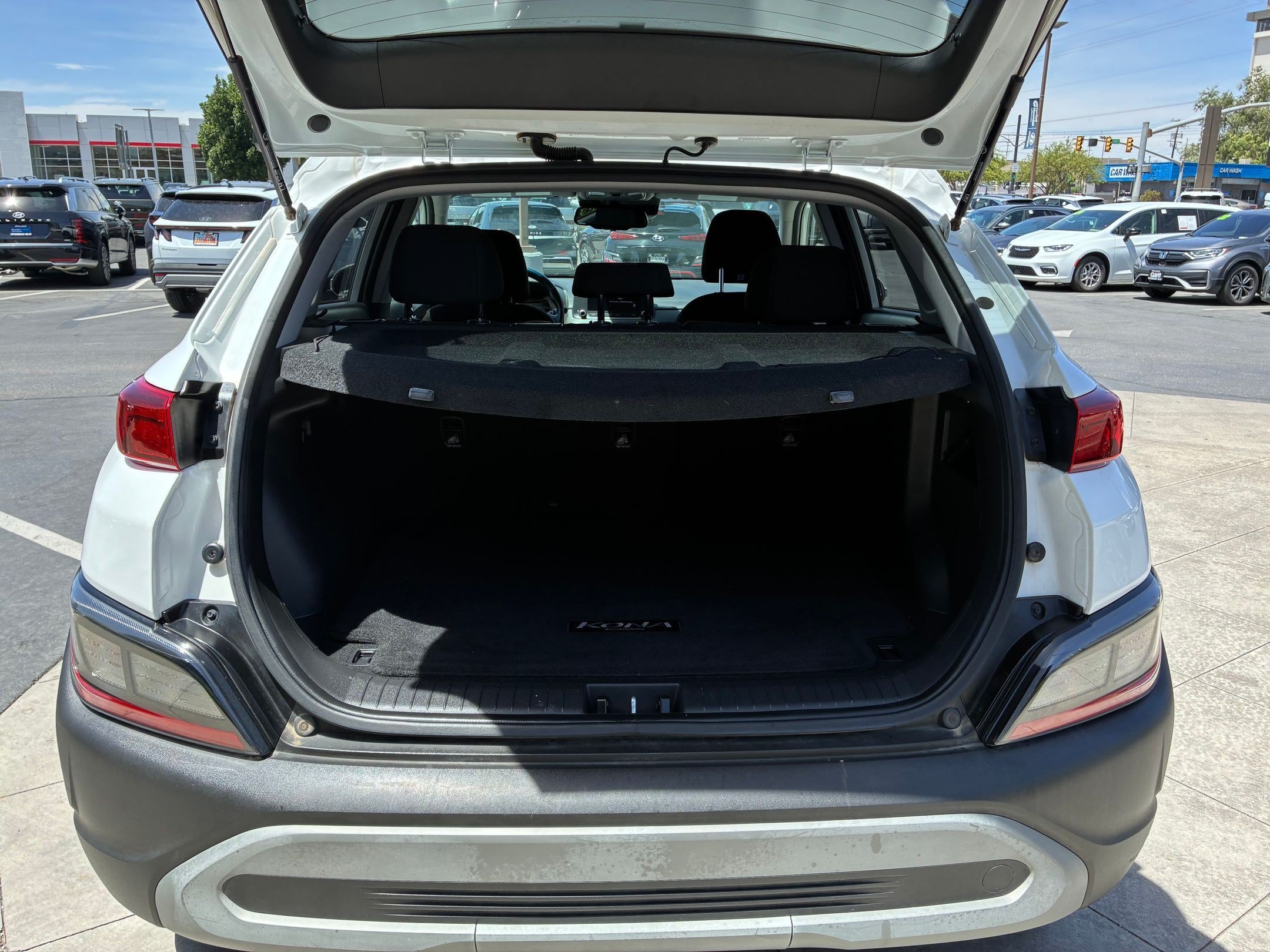 2022 Hyundai Kona SEL - Photo 27