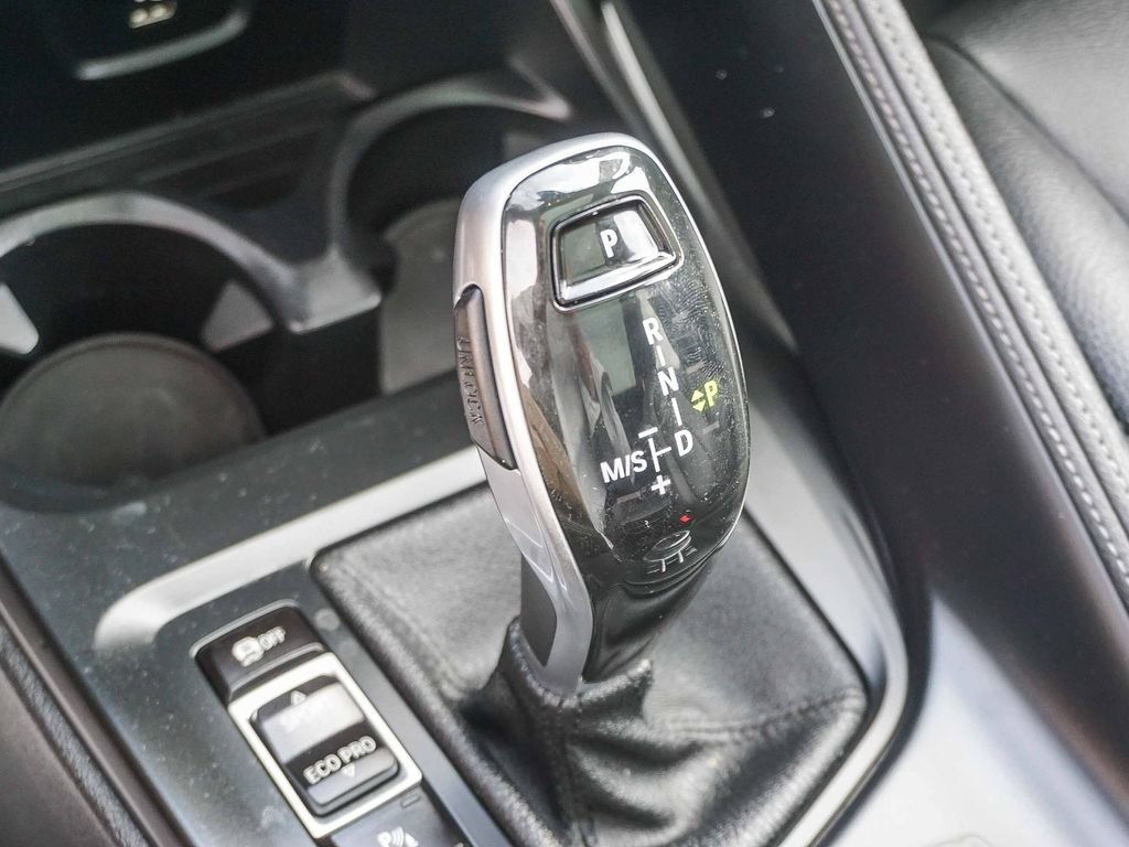 Used 2021 Gray BMW sDrive28i image 23