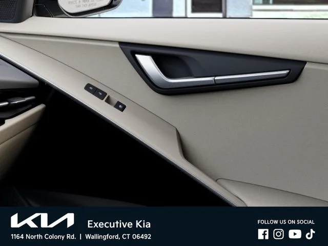 New 2026 White Kia Wave image 25
