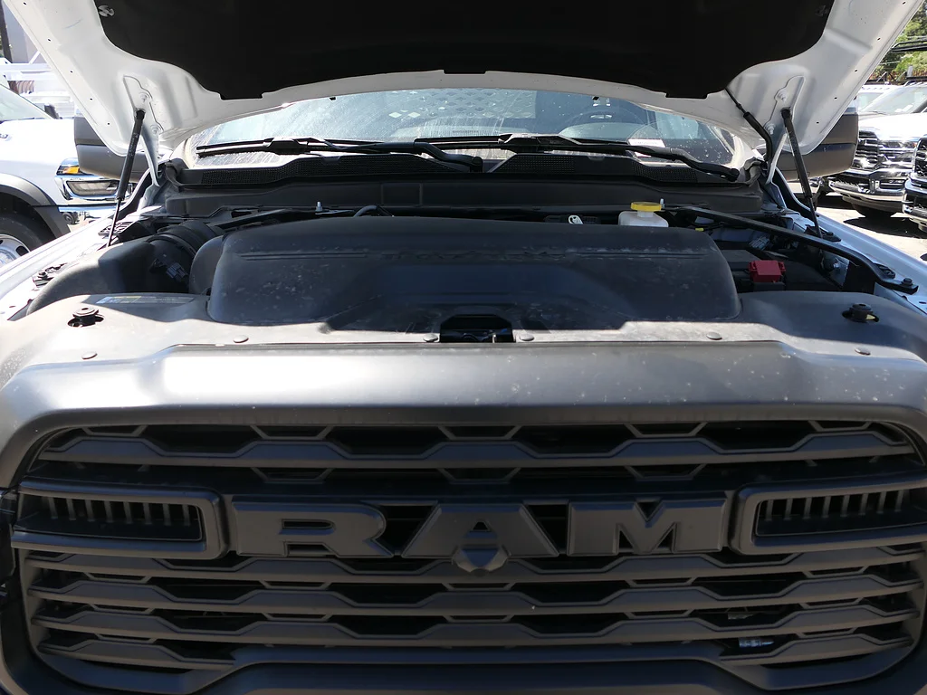 New 2025 Bright White Clearcoat RAM Tradesman/Big Horn image 24