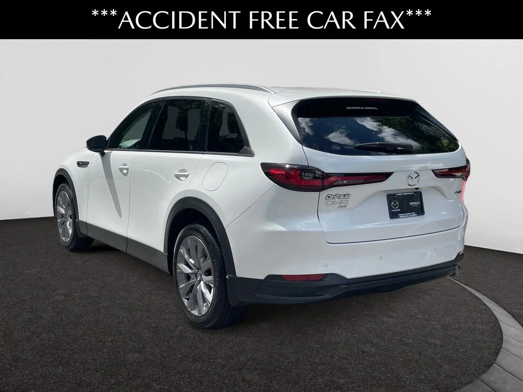 Used 2026 White Mazda 3.3 Turbo Preferred image 2