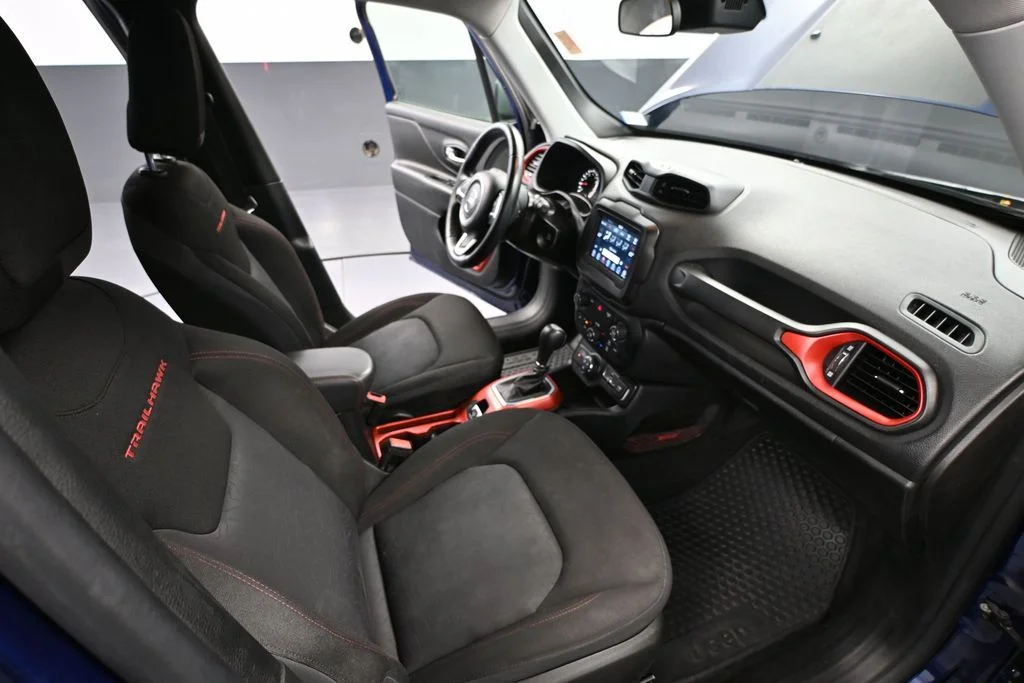 Used 2020 Blue Jeep Trailhawk image 46