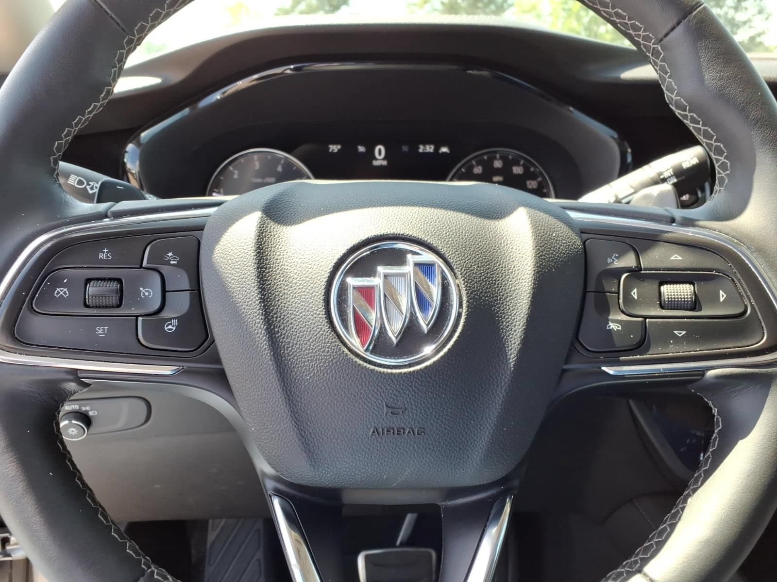 Used 2023 MOONSTONE GRAY METALLIC Buick Essence image 24