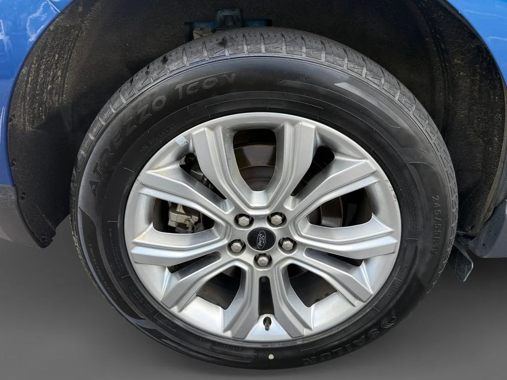 Used 2024 Blue Ford Titanium image 10