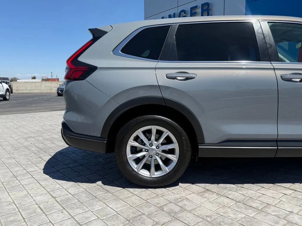 Used 2023 Gray Honda EX-L image 12