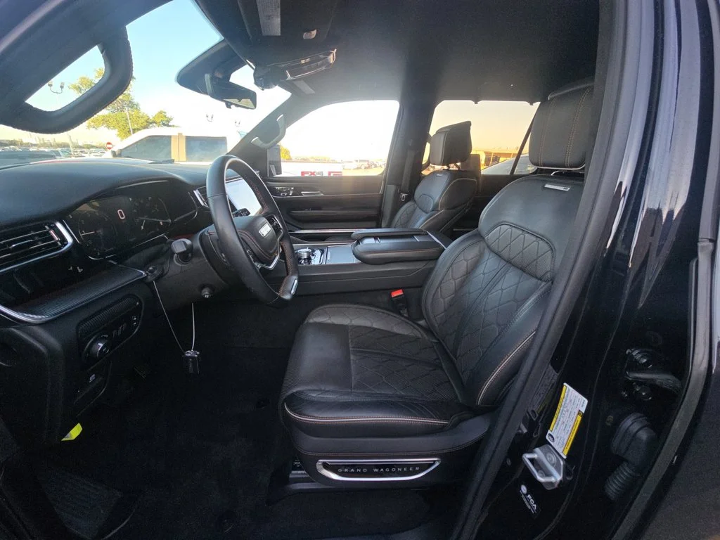 Used 2023 Black Jeep Series III image 15