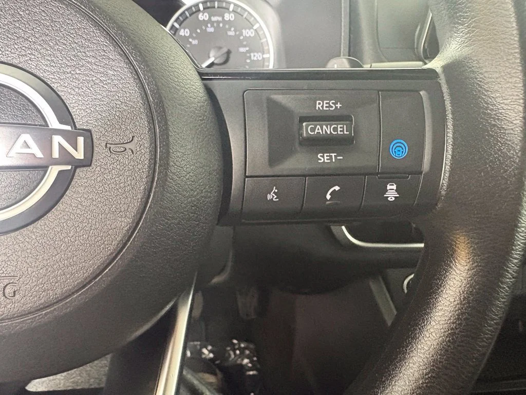 Used 2023 Gray Nissan SV image 25