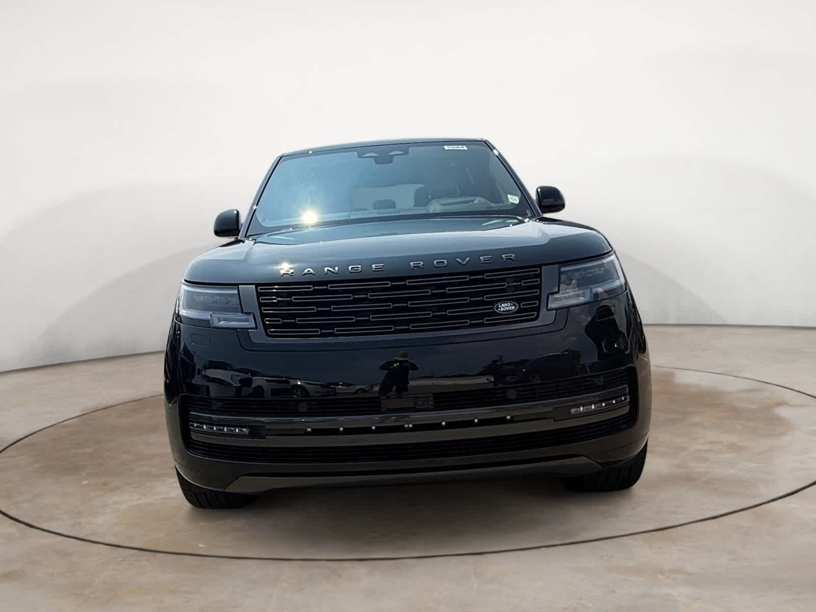 New 2026 Santorini Black Land Rover P530 LWB 7 Seat image 8