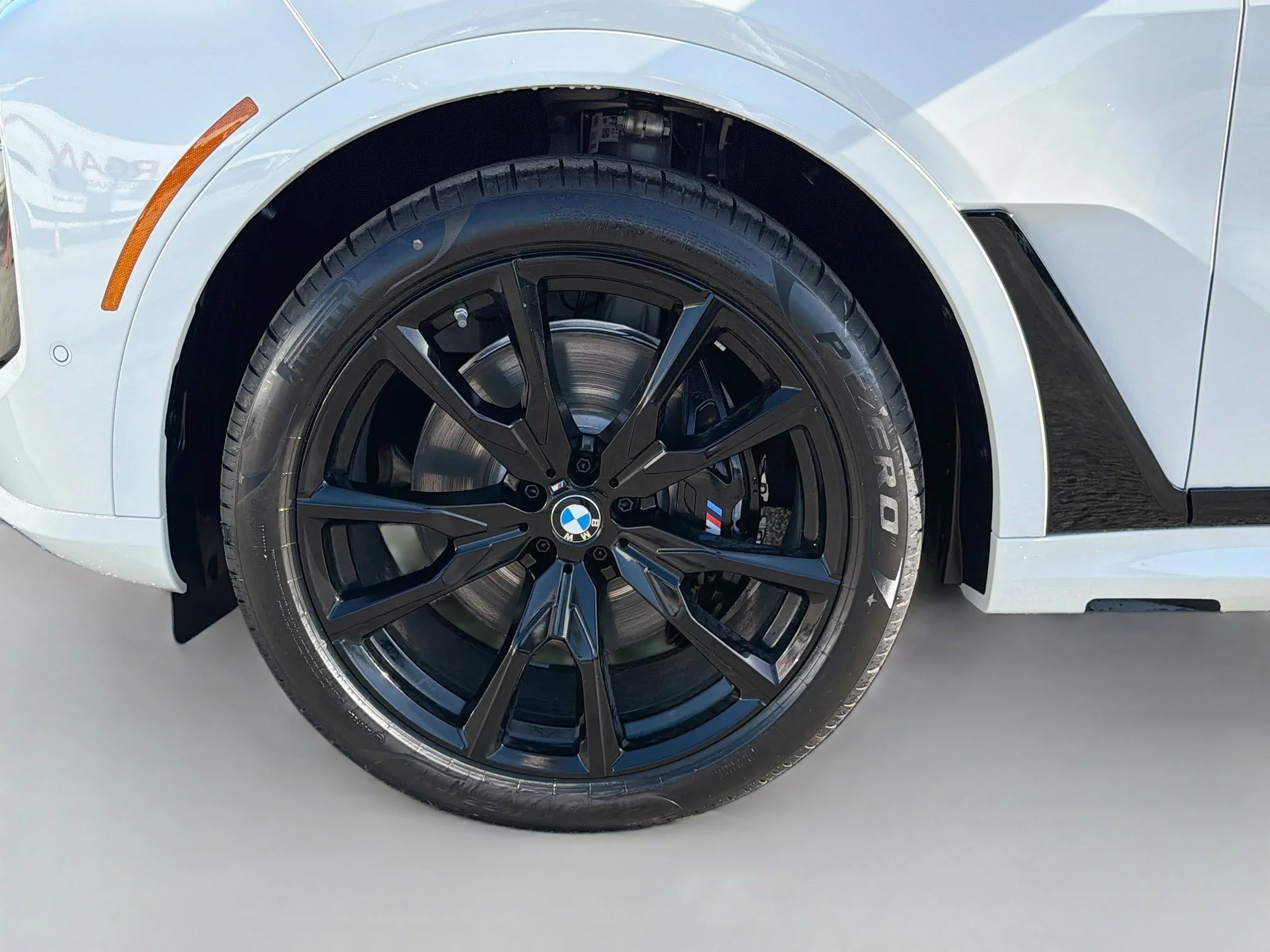New 2027 Alpine White BMW xDrive40i image 44