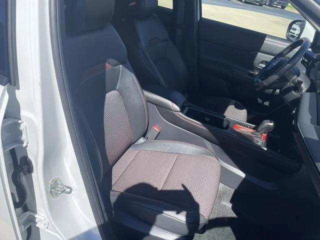 2025 Nissan Kicks SR AWD - Photo 41