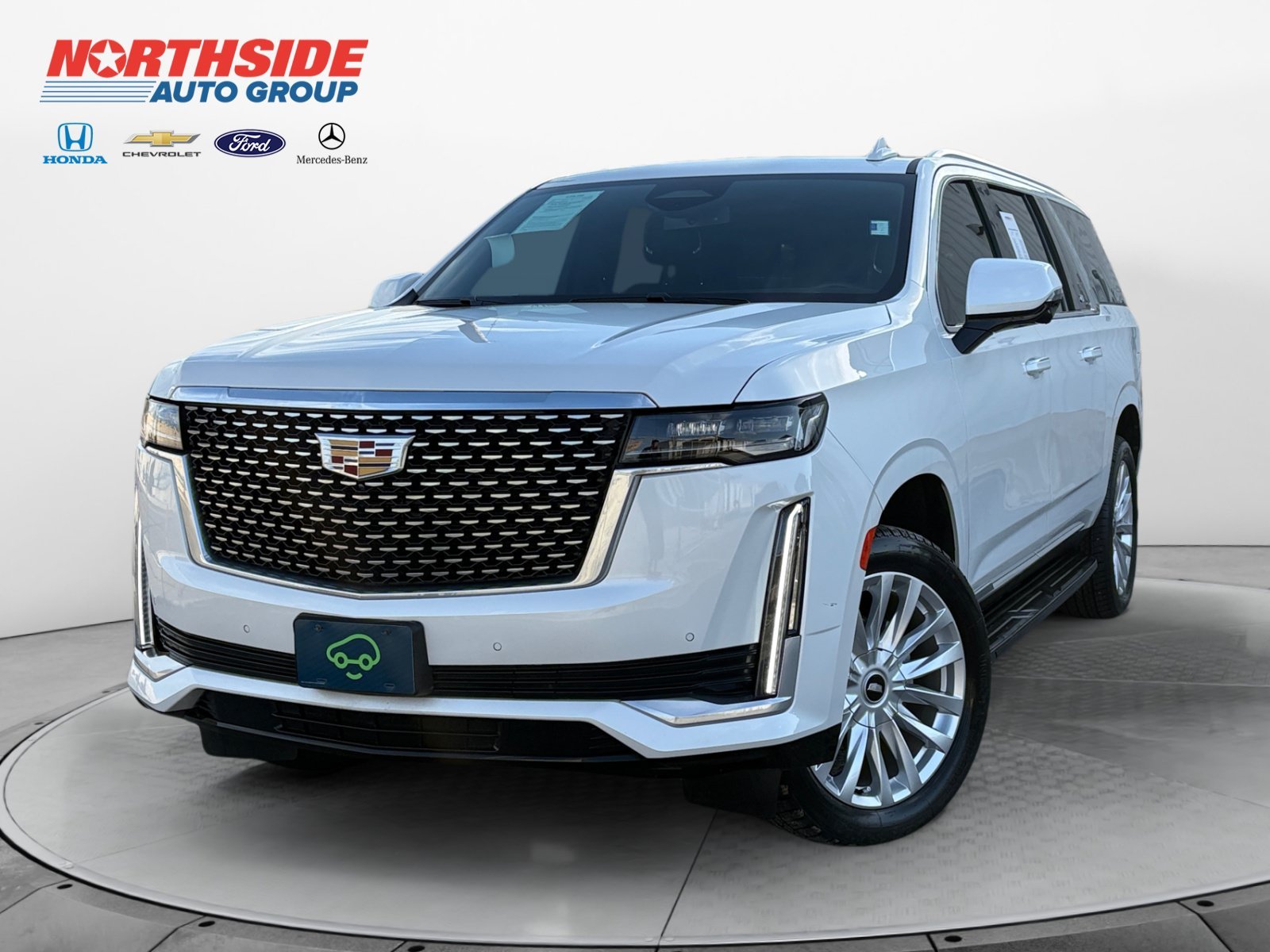 Used 2024 White Cadillac Luxury image 3