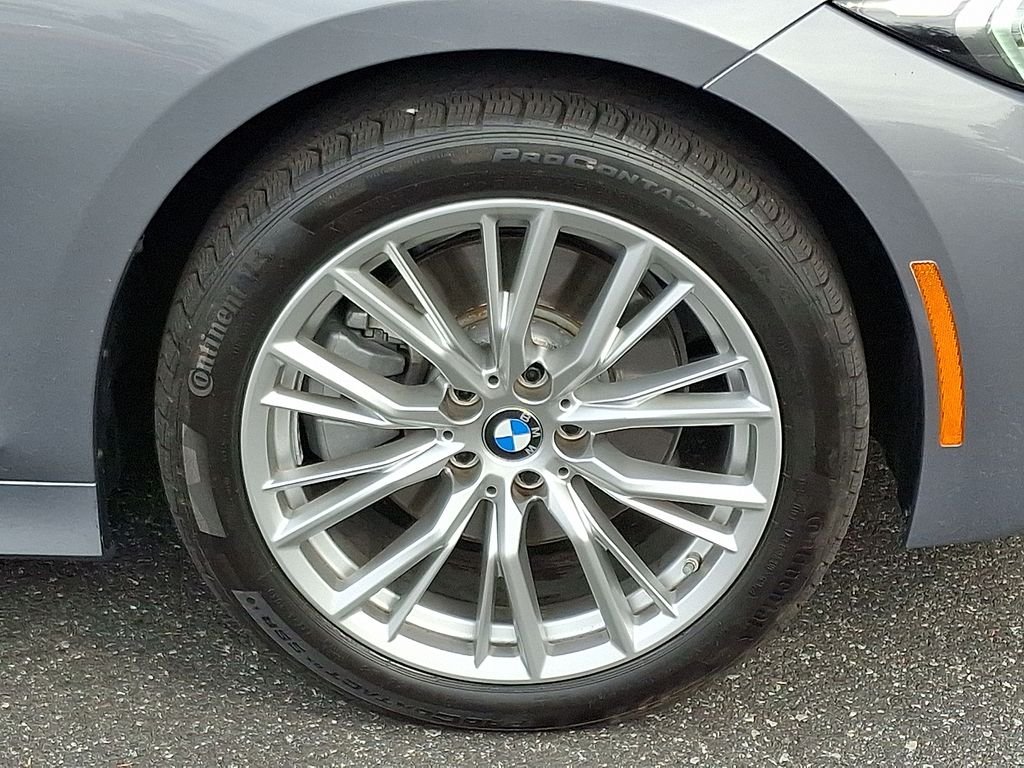 Used 2023 Gray BMW 330i xDrive image 8