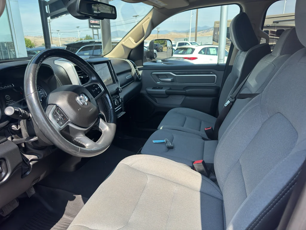 Used 2019 Maroon Ram Big Horn/Lone Star image 5