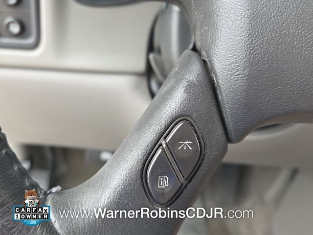 Used 2006 Gray GMC SLT image 28