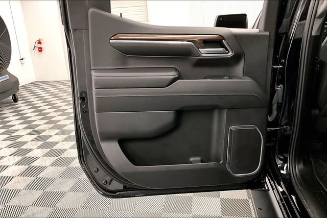Used 2024 Black Chevrolet RST image 23