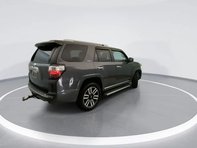 Used 2021 Gray Toyota Limited image 4