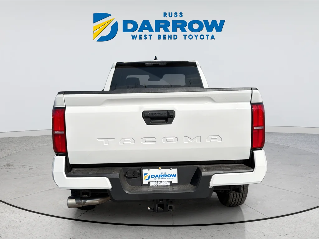2026 Toyota Tacoma SR5 - Photo 4