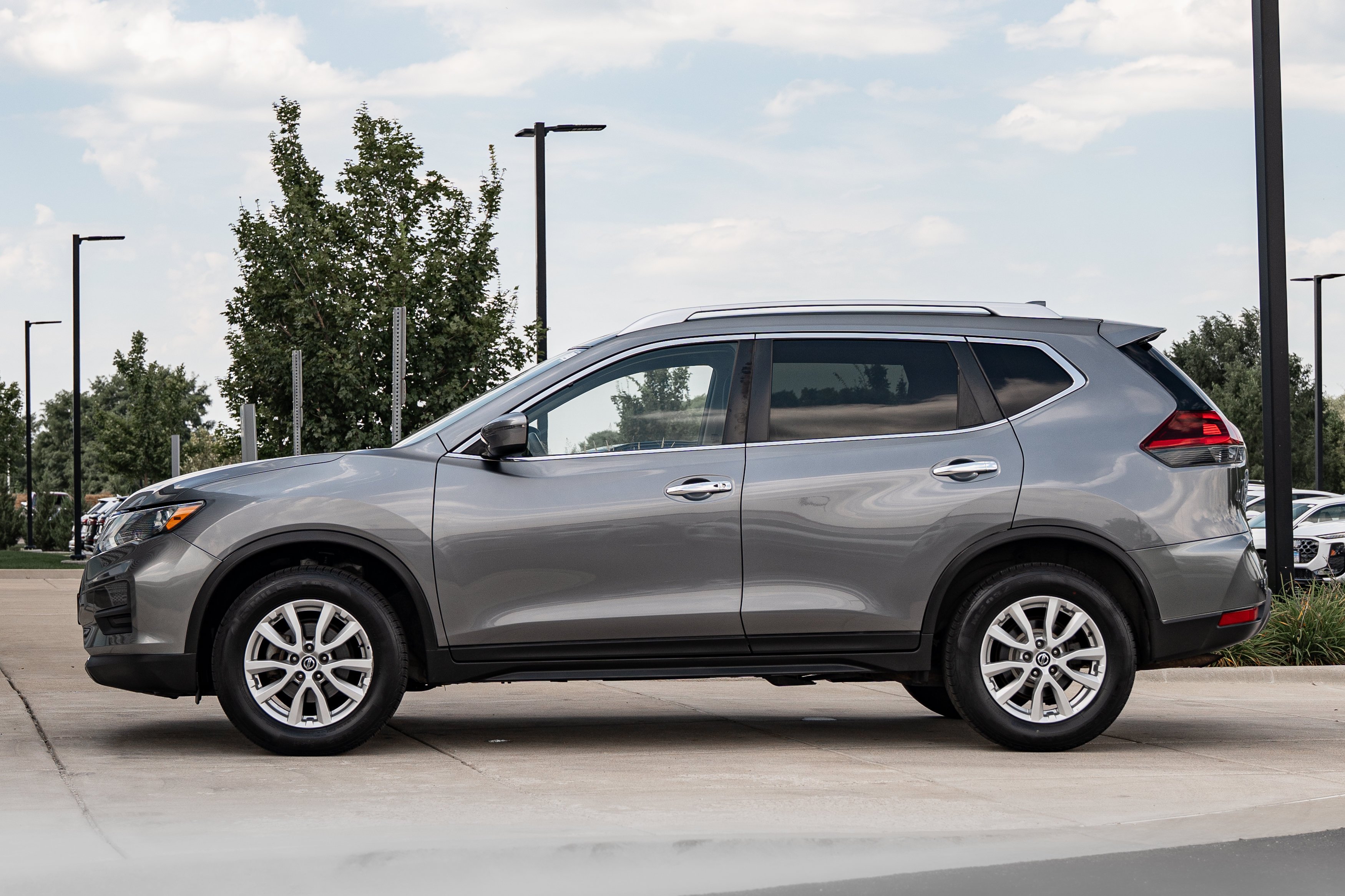 Used 2019 Gun Metallic Nissan SV image 6