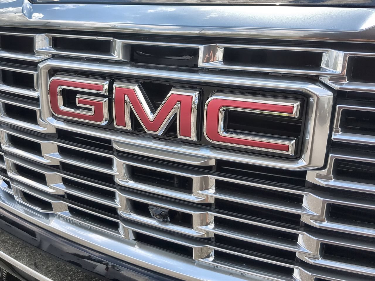 New 2026 Titanium Rush Metallic GMC Denali image 32