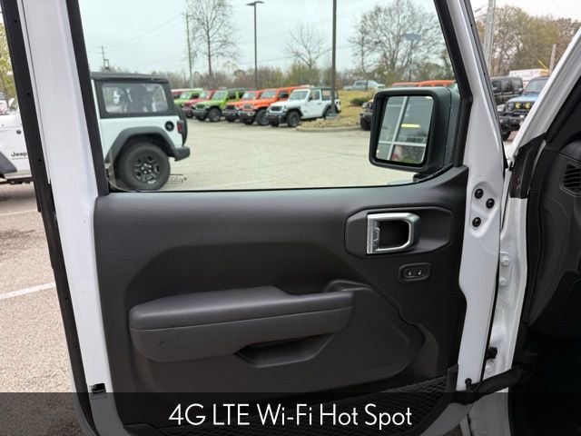 New 2026 Bright White Clear-Coat Exterior Paint Jeep Sport image 11