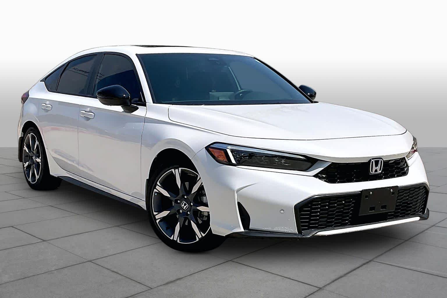 Used 2025 Platinum White Pearl Honda Sport Touring image 3