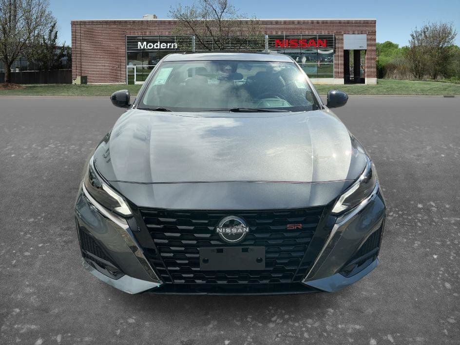 Certified Used 2024 Gun Metallic Nissan 2.5 SR image 6