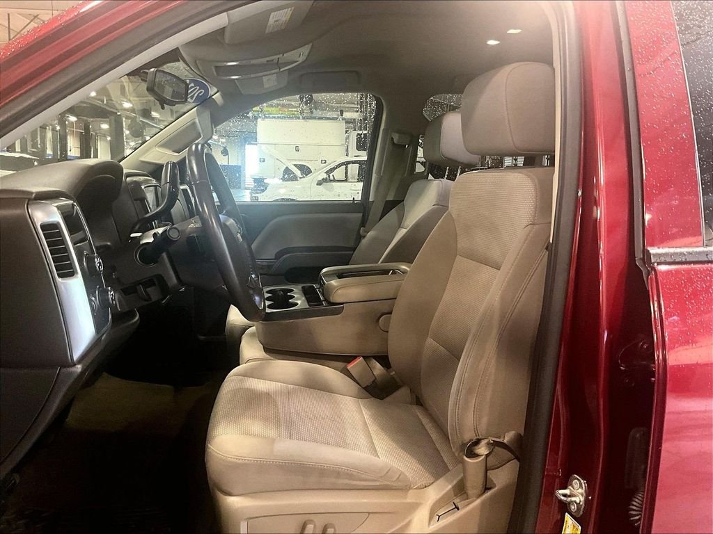 Used 2016 Red Chevrolet LT image 10