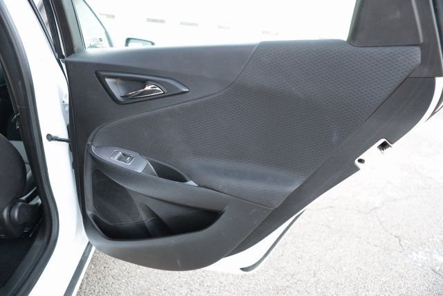 Used 2024 Summit White Chevrolet LT image 13