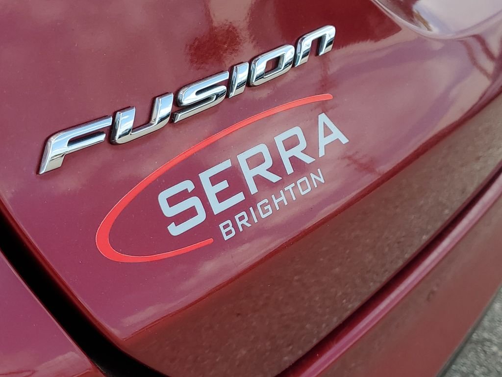 Used 2017 Red Ford SE image 32