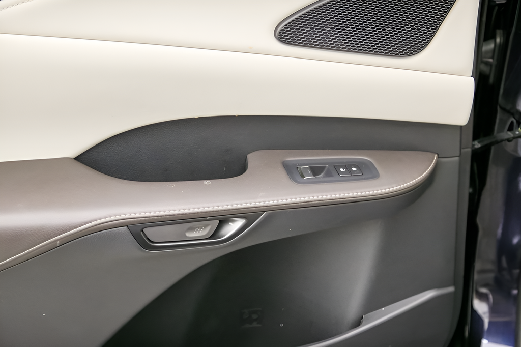 Used 2024 Mica Lexus 350 Premium image 28