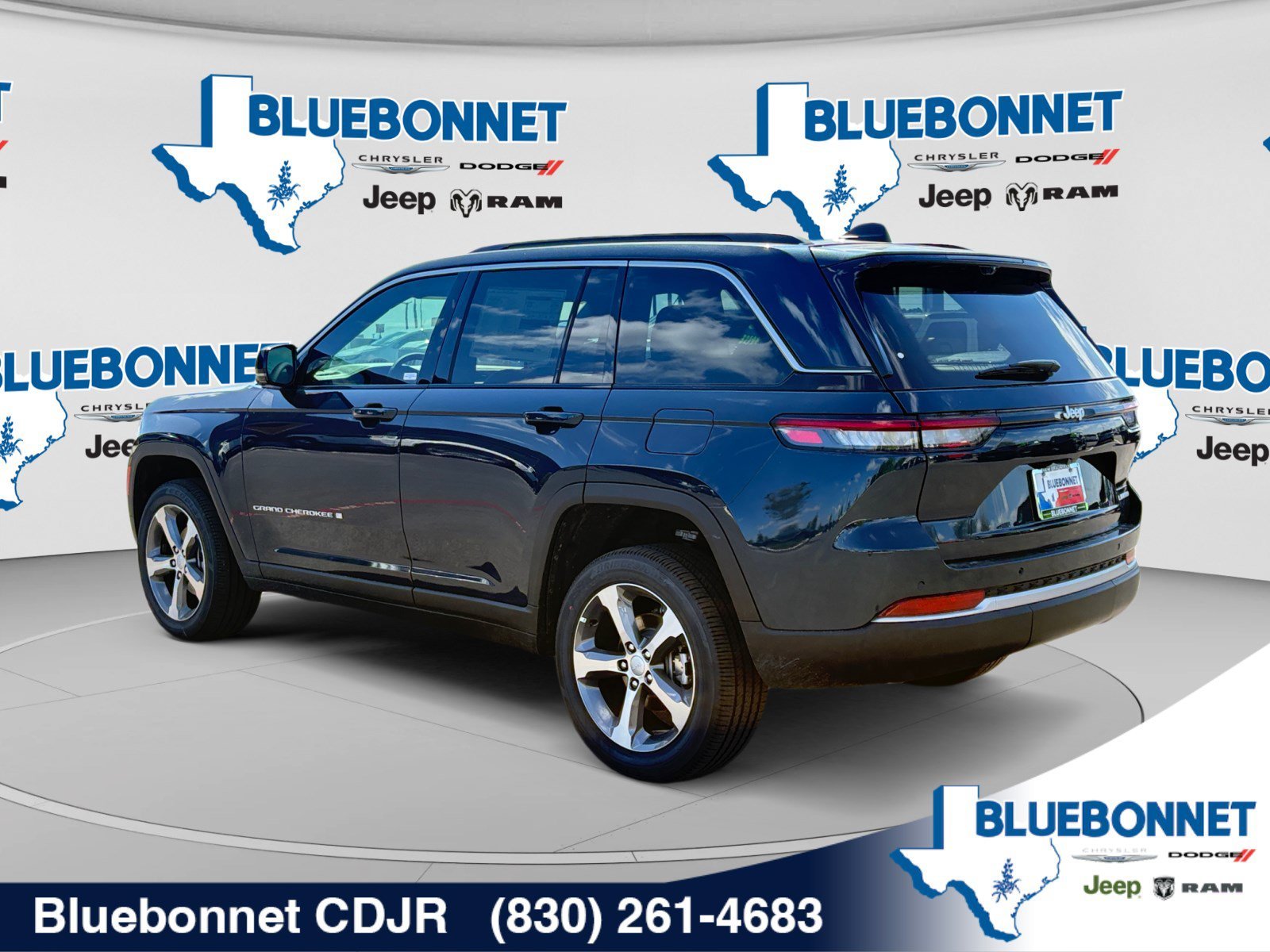 New 2026 Fathom Blue Pearl-Coat Exterior Paint Jeep Limited image 7