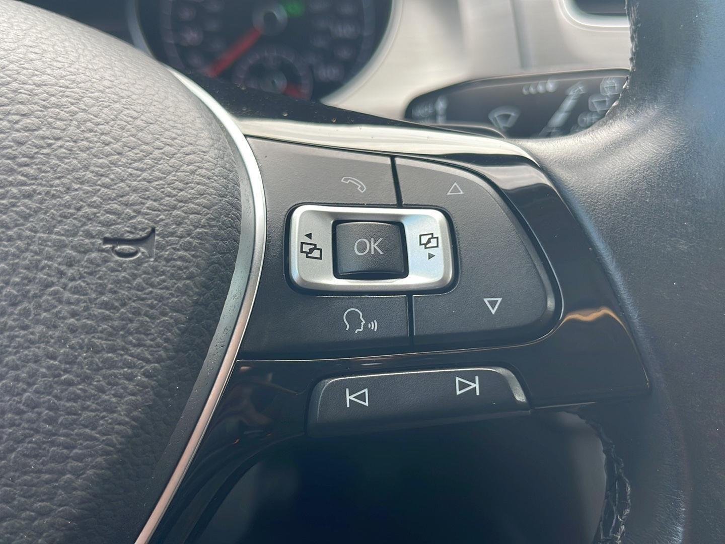 2015 Volkswagen Golf SportWagen TDI SE - Photo 20