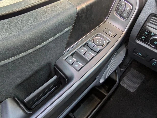 Used 2026 Agate Black Metallic Ford Lariat image 24