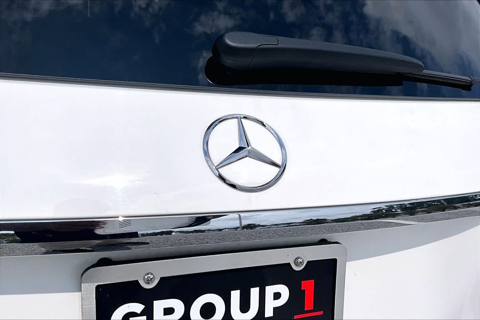 Used 2023 Polar White Mercedes-Benz GLE 350 image 31