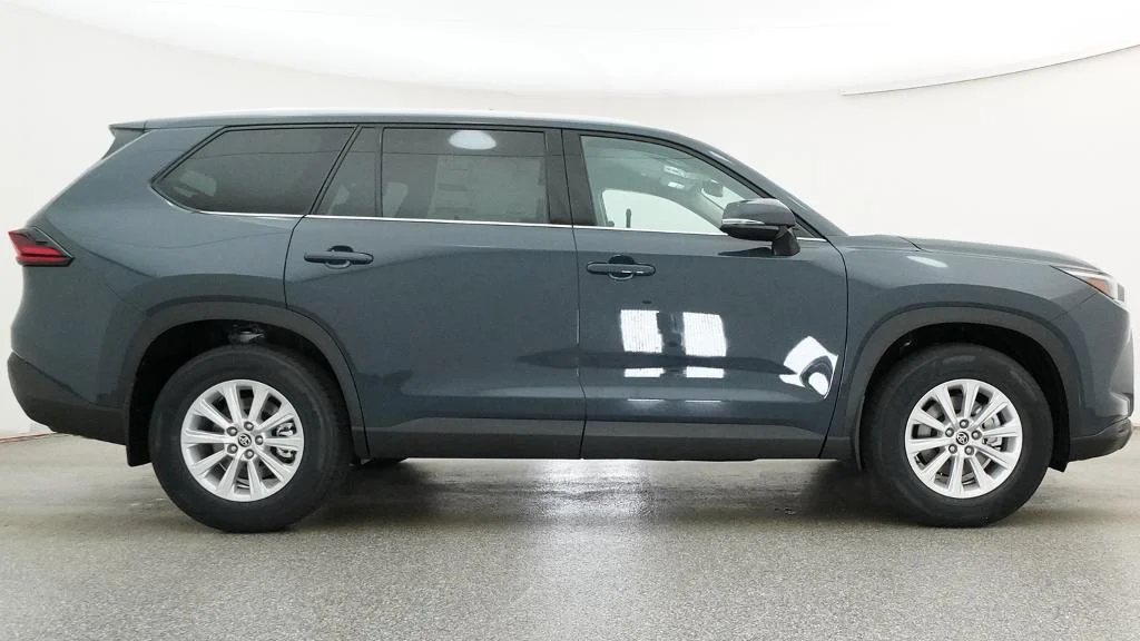 New 2026 Storm Cloud Toyota XLE image 13