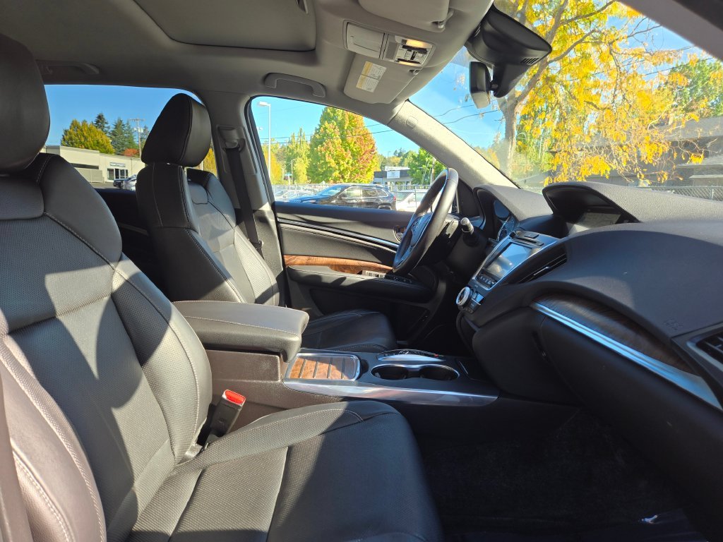 Used 2019 Gunmetal Metallic Acura 3.5L Technology Package image 12