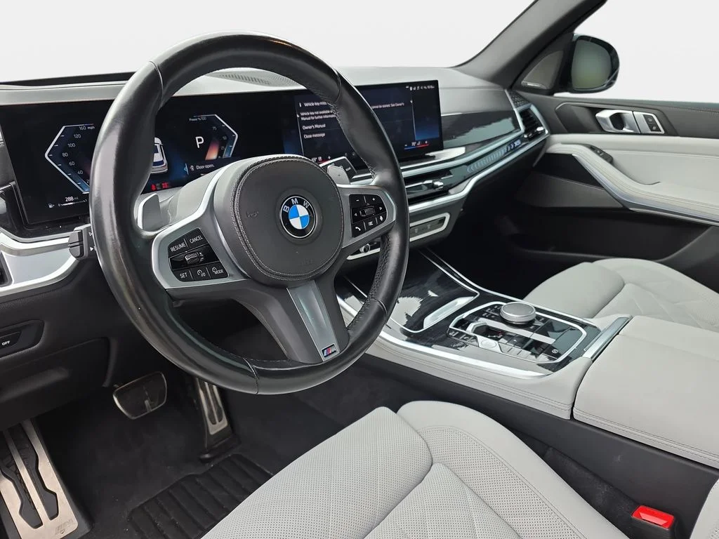 Used 2024 Alpine White BMW xDrive40i image 17