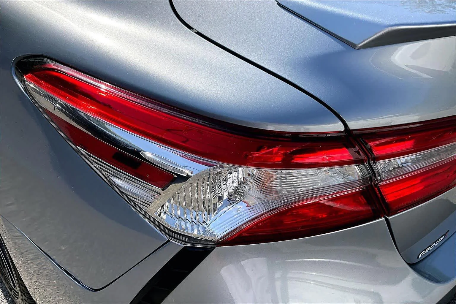 Used 2020 Celestial Silver Metallic Toyota SE image 26