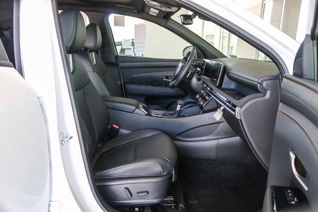 2025 Hyundai Santa Cruz Limited - Photo 17